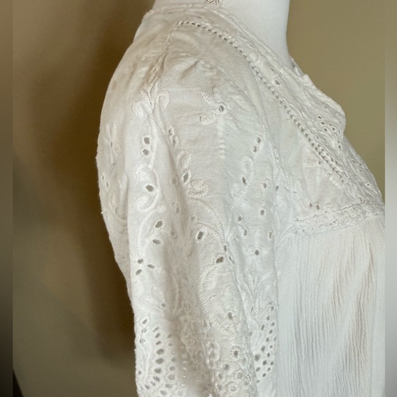 Knox Rose size small lace top - Picture 6 of 11